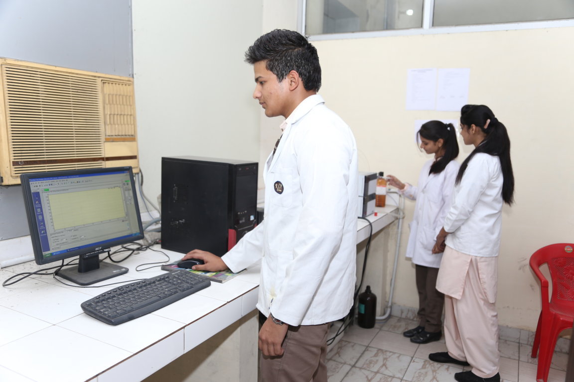 University Laboratory 6